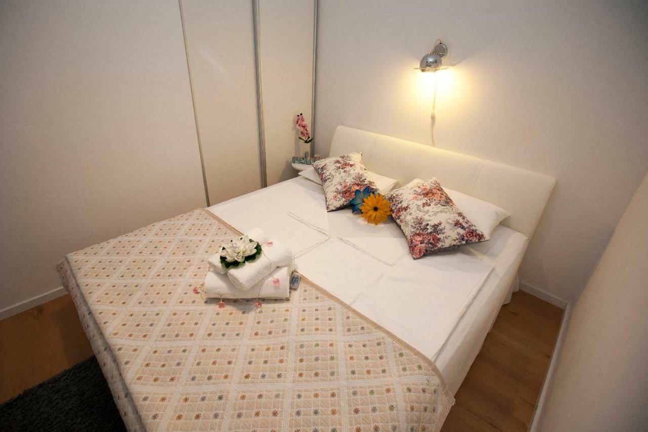 Apartment Maroma Σπλιτ Εξωτερικό φωτογραφία